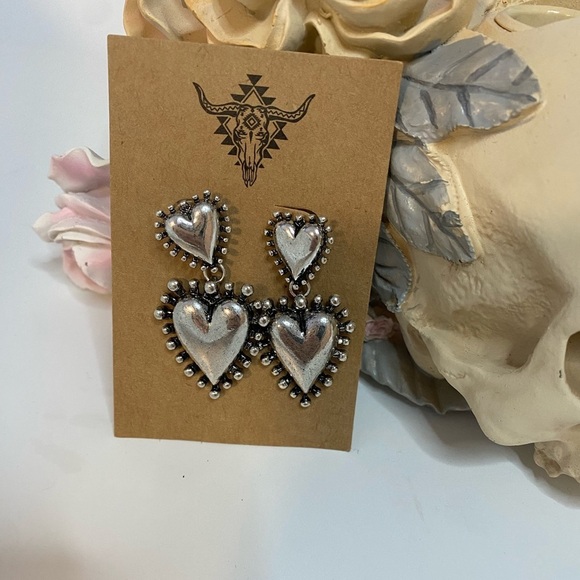 Curated by Megan Jewelry - NWTs - Western cow girl style Heart earrings